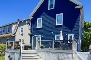 10 Highland St, Peabody, MA 01960 - Photo 35
