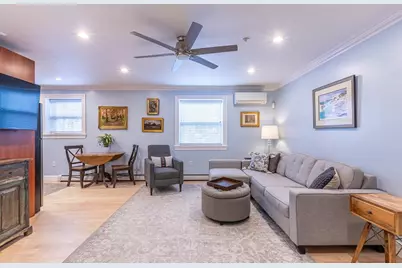 52 Cooper St. #2, Boston, MA 02113 - Photo 3