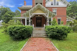 1 Florence St, Northampton, MA 01053 - Photo 1