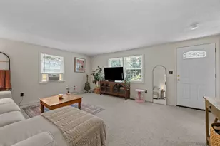 607-609 Flat Hill Rd, Lunenburg, MA 01462 - Photo 17