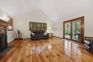 148 Main St, Townsend, MA 01469 - Photo 7