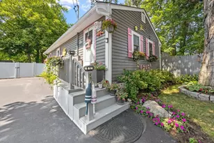 4 Cole St, Kingston, MA 02364 - Photo 3