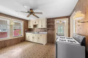 31 Orchard St, Medford, MA 02155 - Photo 23