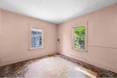 31 Orchard St, Medford, MA 02155 - Photo 25
