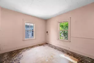 31 Orchard St, Medford, MA 02155 - Photo 25