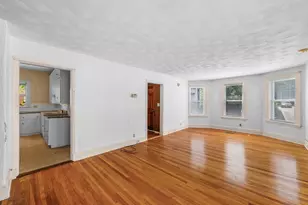 31 Orchard St, Medford, MA 02155 - Photo 11