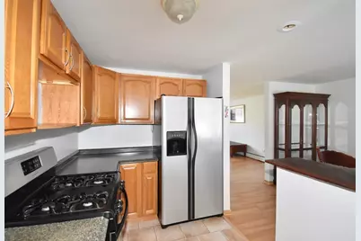 12 Manor Court #12, Springfield, MA 01118 - Photo 3