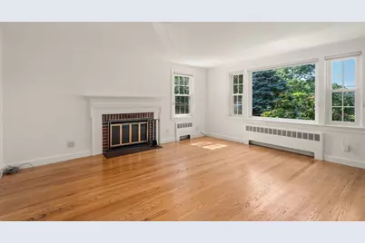167 Glezen Ln, Wayland, MA 01778 - Photo 11