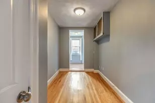 238 S Huntington Ave, Boston, MA 02130 - Photo 9