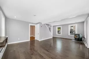 2 California Ln, Amesbury, MA 01913 - Photo 15