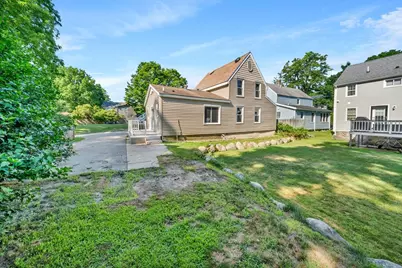 2 California Ln, Amesbury, MA 01913 - Photo 33