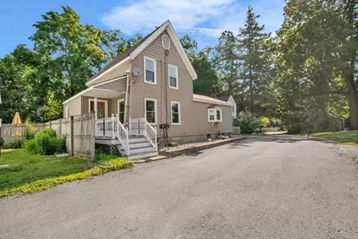 2 California Ln, Amesbury, MA 01913 - Photo 1