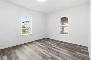43 Orient St, Worcester, MA 01604 - Photo 5