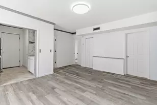 43 Orient St, Worcester, MA 01604 - Photo 3