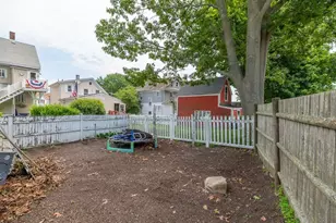 7 Derby St, Gloucester, MA 01930 - Photo 23