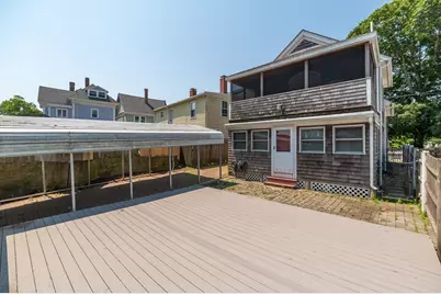 7 Derby St #0, Gloucester, MA 01930 - Photo 5