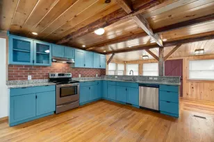 7 Derby St, Gloucester, MA 01930 - Photo 7