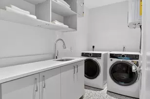 561 E Broadway, Boston, MA 02127 - Photo 21