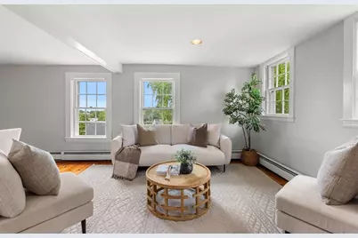 13 Linden St #3, Marblehead, MA 01945 - Photo 3
