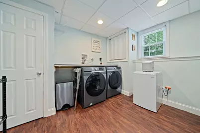 273 Highland St, Stoughton, MA 02072 - Photo 23