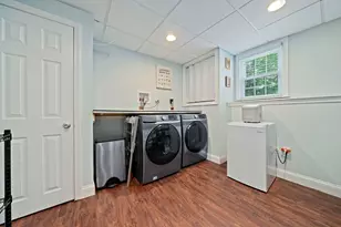 273 Highland St, Stoughton, MA 02072 - Photo 23