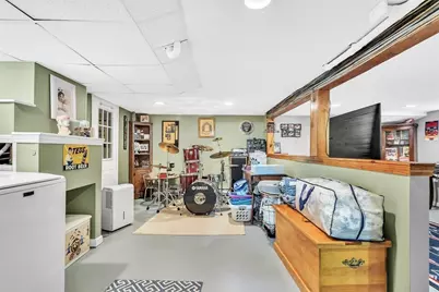 4 Roch Cir, Brockton, MA 02301 - Photo 29