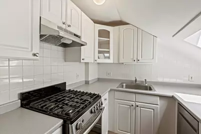 619 Tremont St #4, Boston, MA 02118 - Photo 11