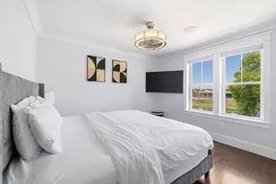 30 Port Norfolk St, Boston, MA 02122 - Photo 21