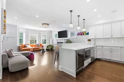 30 Port Norfolk St, Boston, MA 02122 - Photo 9