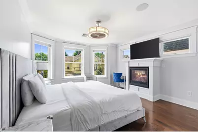 30 Port Norfolk St, Boston, MA 02122 - Photo 17