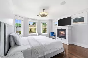 30 Port Norfolk St, Boston, MA 02122 - Photo 17
