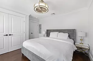 30 Port Norfolk St, Boston, MA 02122 - Photo 23