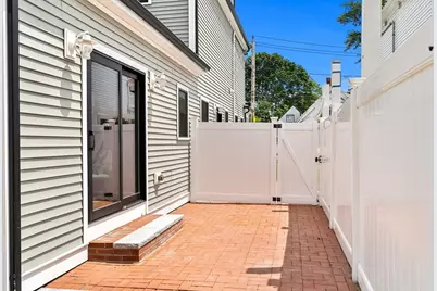 20 Plain St, Boston, MA 02122 - Photo 31