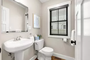 20 Plain St, Boston, MA 02122 - Photo 7