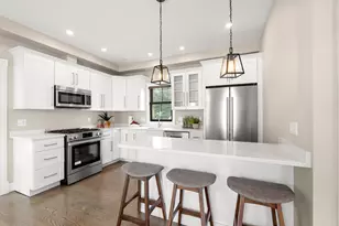 20 Plain St, Boston, MA 02122 - Photo 11