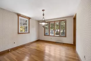 96 Converse Ln, Melrose, MA 02176 - Photo 15