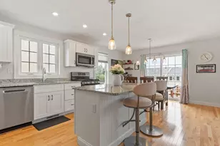 1208 Hazelwood Way, Clinton, MA 01510 - Photo 5