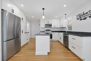 18 Prairie Ave, Bellingham, MA 02019 - Photo 7