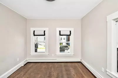 14 Carson St #1, Boston, MA 02125 - Photo 5