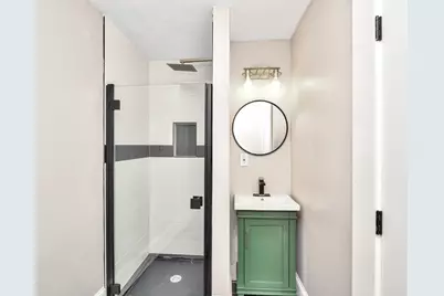 16 Carson St #1, Boston, MA 02125 - Photo 3