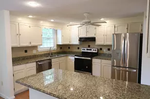 42 Wheatland St, Burlington, MA 01803 - Photo 11
