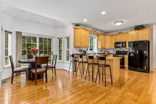 19 Burnham Ct, Stoughton, MA 02072 - Photo 11
