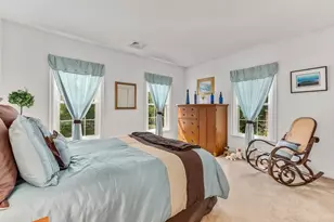 19 Burnham Ct, Stoughton, MA 02072 - Photo 27