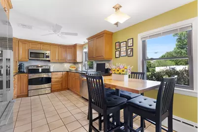 31 Harlan Dr, Brockton, MA 02301 - Photo 5