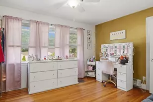 87 Lakevilla Ave, Springfield, MA 01109 - Photo 25