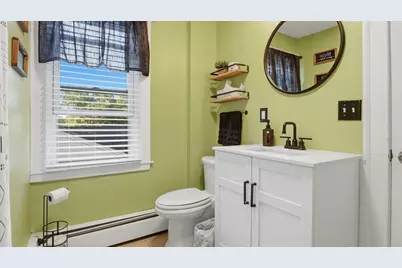 87 Lakevilla Ave, Springfield, MA 01109 - Photo 31