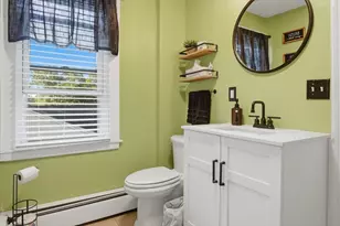 87 Lakevilla Ave, Springfield, MA 01109 - Photo 31