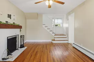 87 Lakevilla Ave, Springfield, MA 01109 - Photo 7