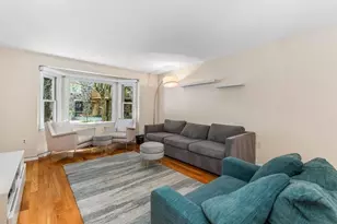 54 Regent Cir, Brookline, MA 02445 - Photo 17