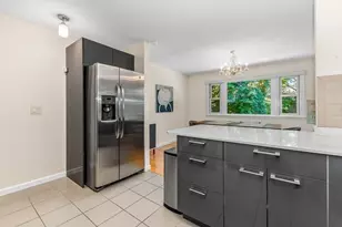 54 Regent Cir, Brookline, MA 02445 - Photo 15
